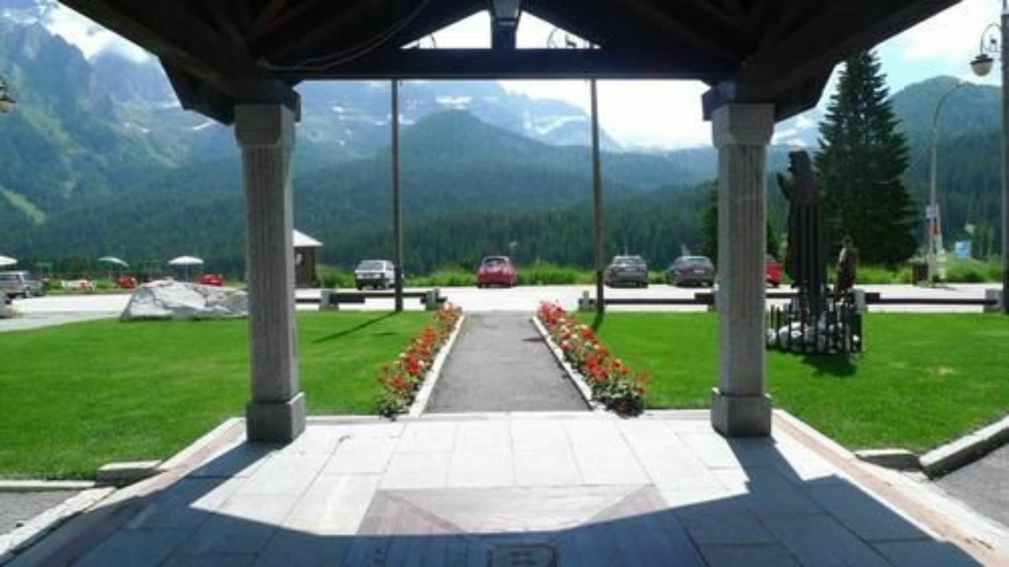 Rta Hotel Catturani Madonna Exterior foto